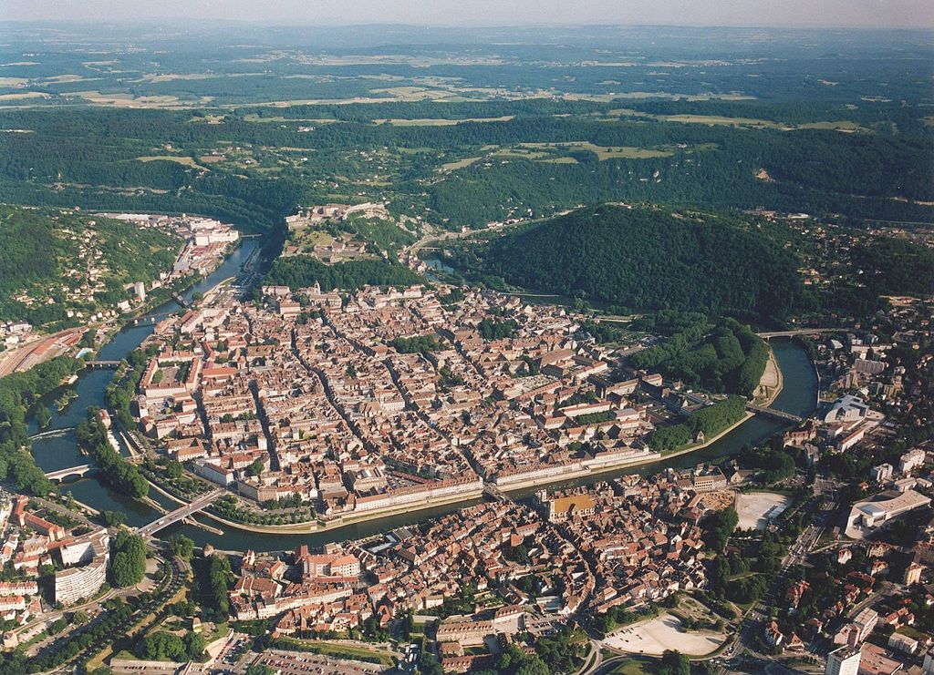 Besançon : marché de l'immobilier avec prix et montant des loyers