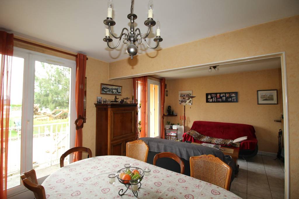 Le Bon Coin Maisons A Vendre A Roche Lez Beaupre 25220