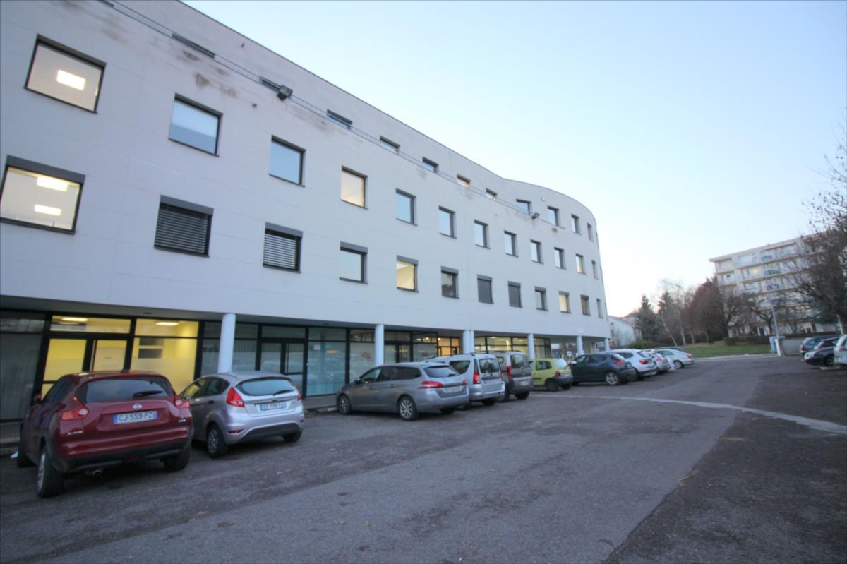 Local à Besançon 0.00 m² Vente