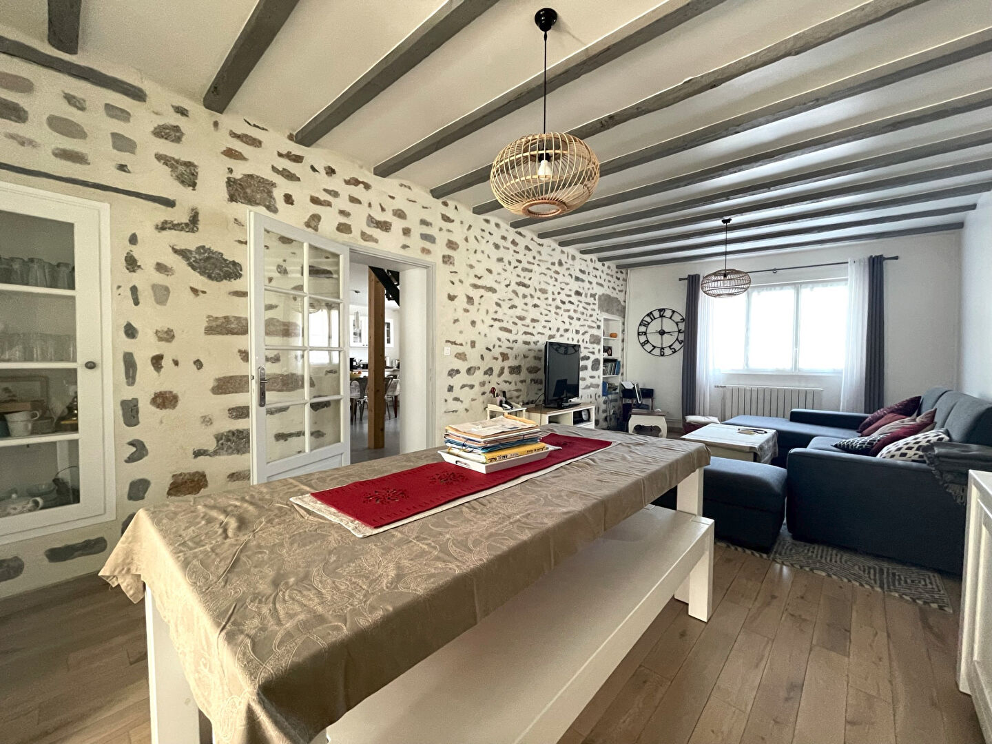 Maison 7 pièces à vendre à Pouilley Les Vignes Centre | Letondal Immobilier